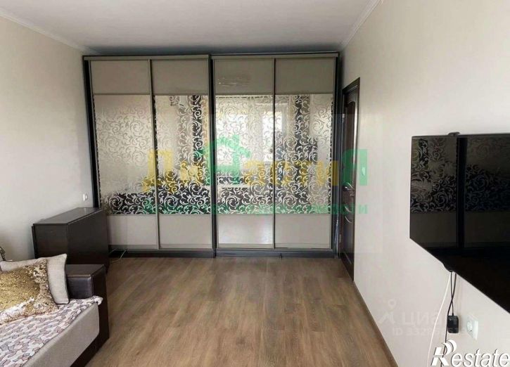 2-комн квартира улица Есенина,дом 50б