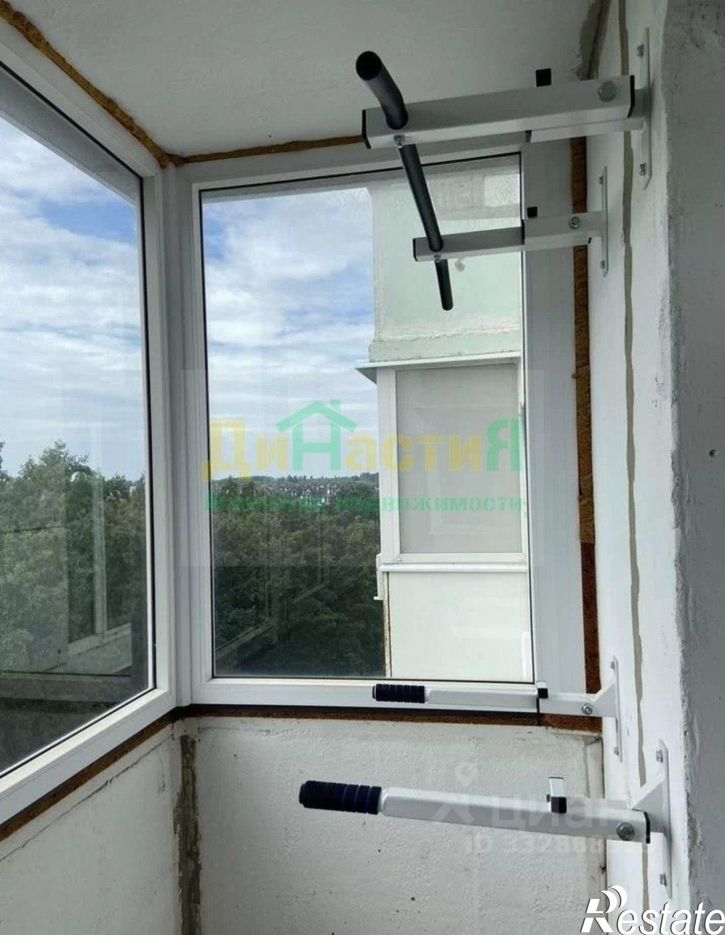 2-комн квартира улица Есенина,дом 50б
