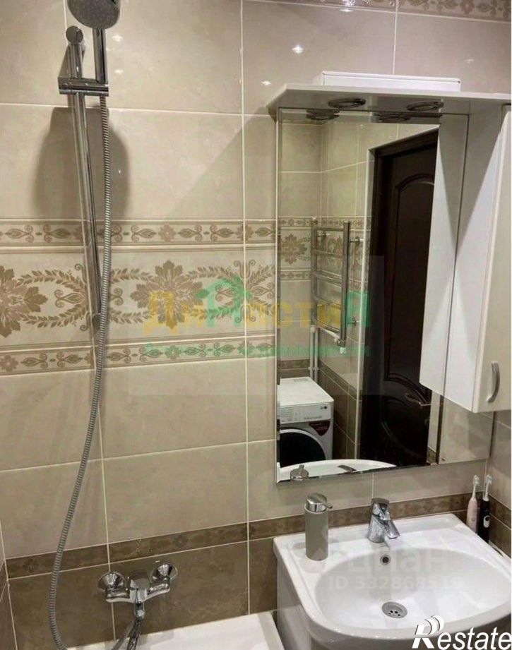 2-комн квартира улица Есенина,дом 50б