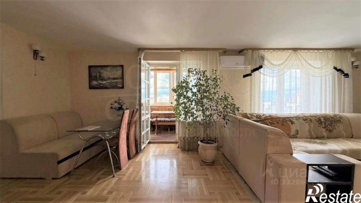 3-комн квартира улица Конева,дом 7