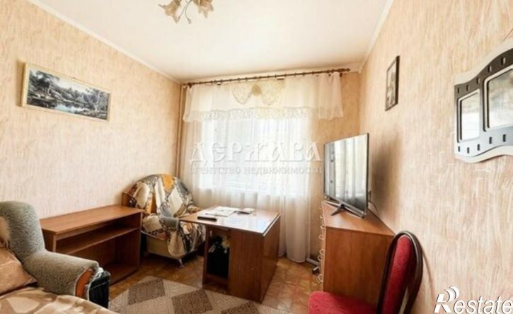 3-комн квартира Старый Оскол, микрорайон Восточный, 6