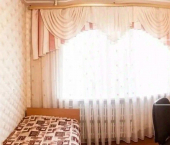 комната 56 кв м мкр Горняк, 9