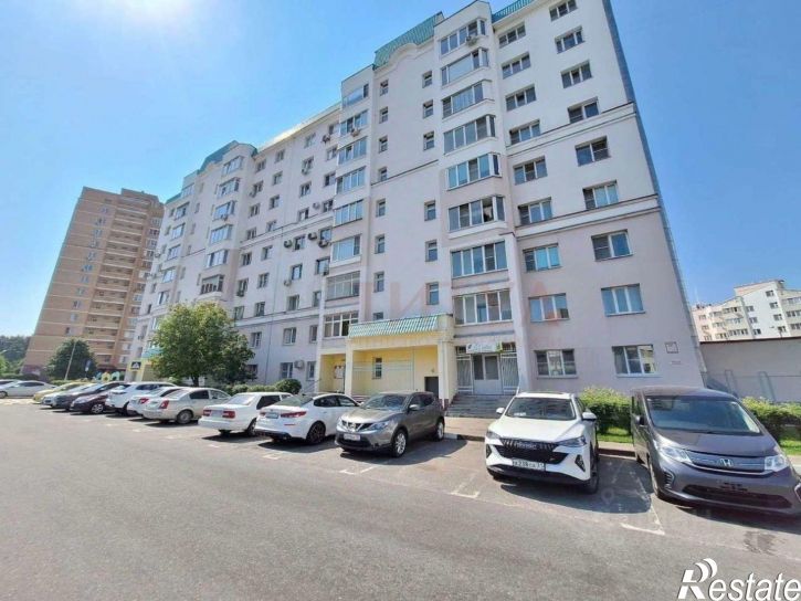3-комн квартира Степной мкр,дом 3