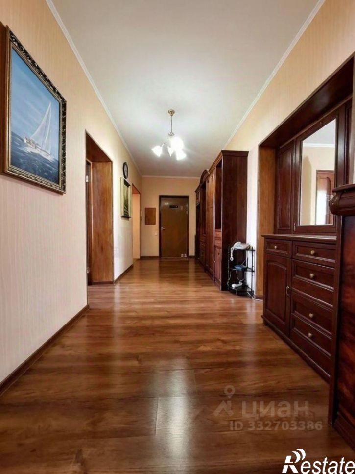 3-комн квартира Степной мкр,дом 3