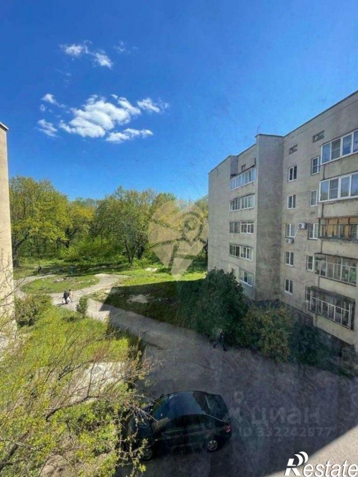 1-комн квартира Космос мкр,дом 1б