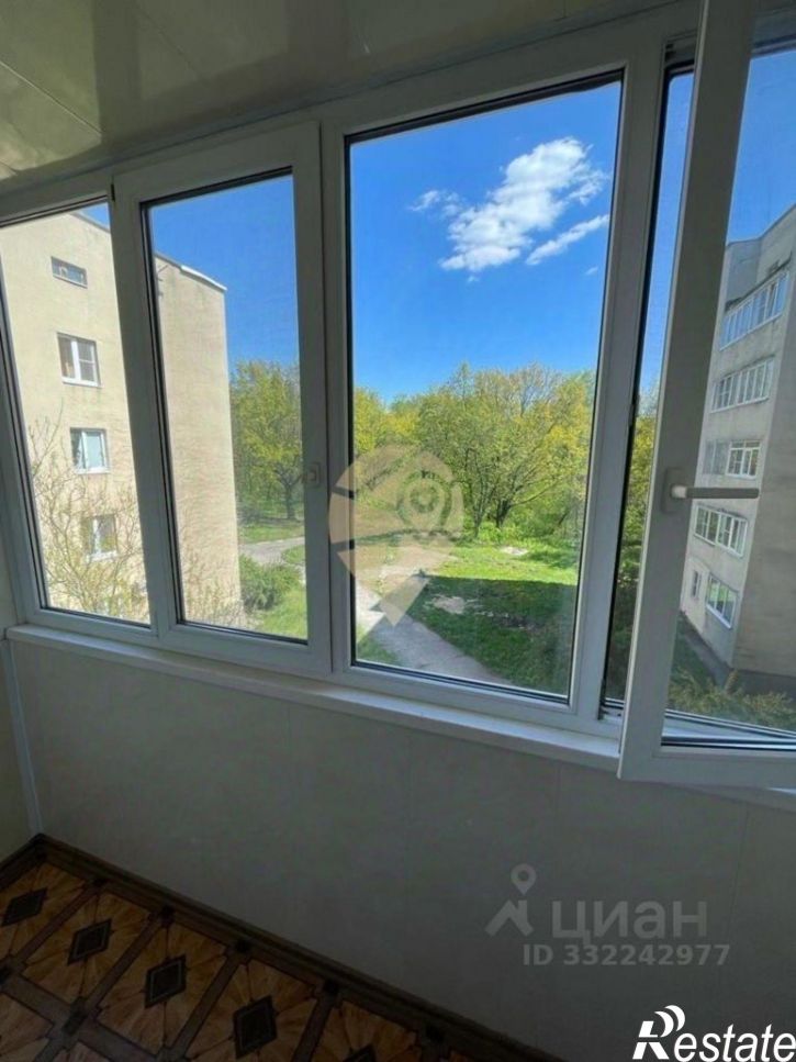1-комн квартира Космос мкр,дом 1б