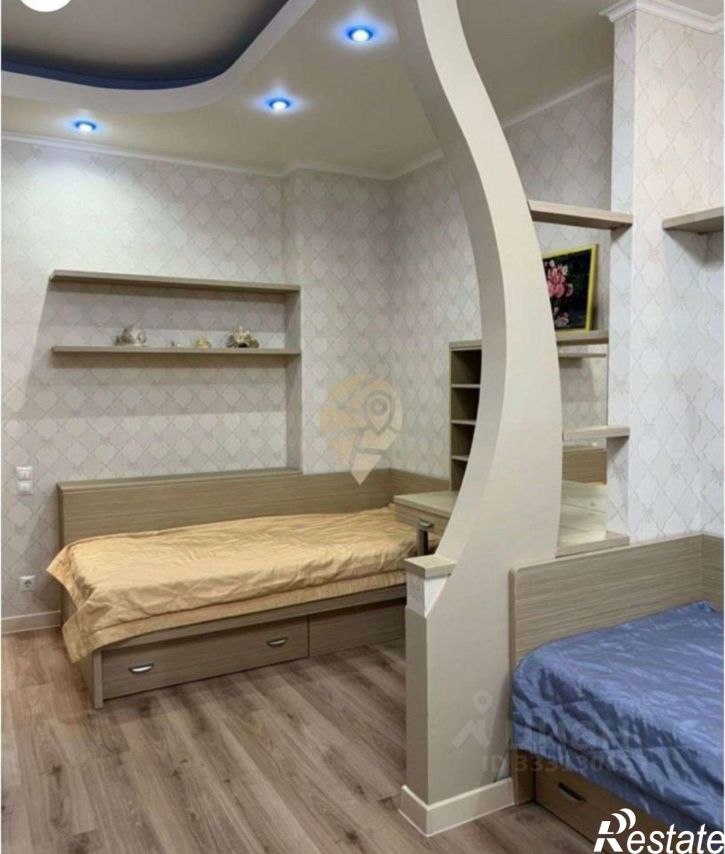 3-комн квартира Степной мкр,дом 13