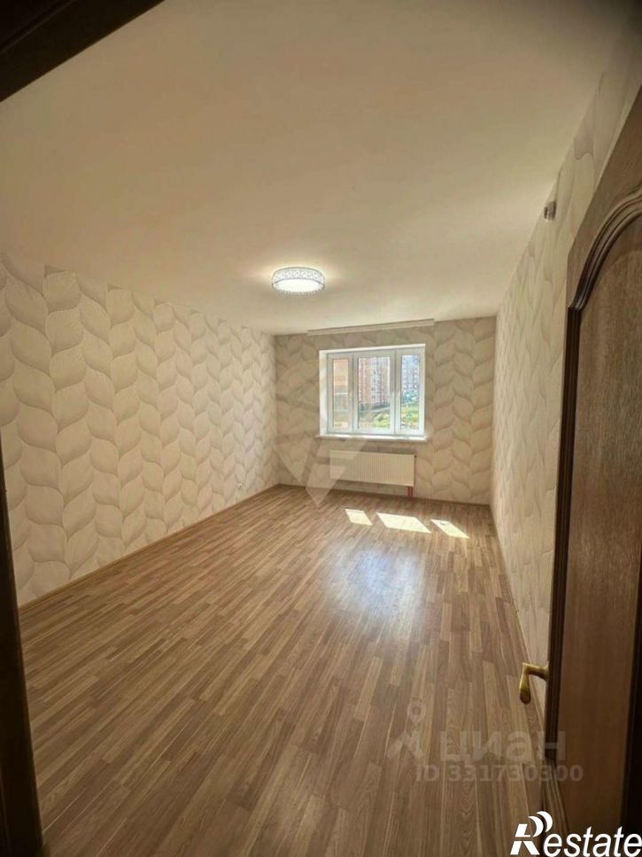 3-комн квартира Степной мкр,дом 28