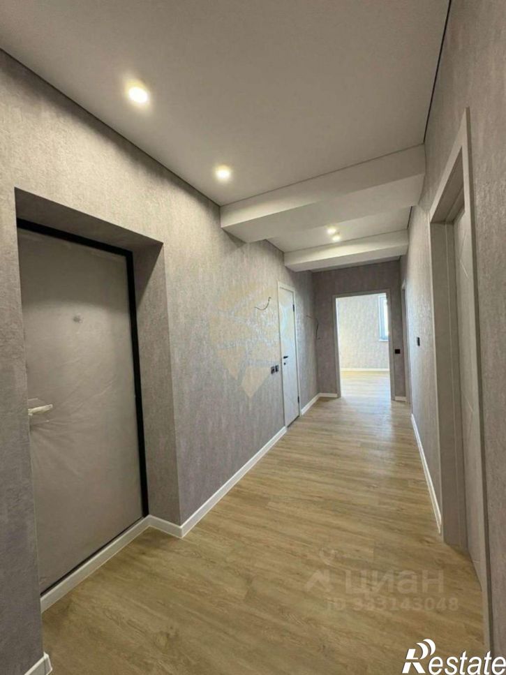 3-комн квартира Северный мкр,дом 8