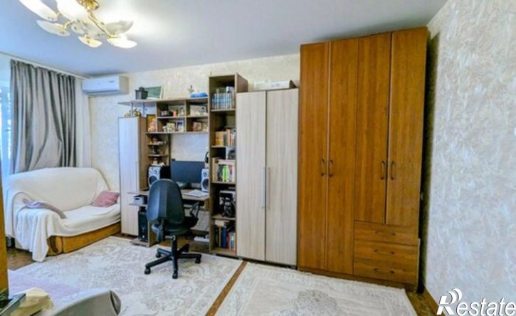 3-комн квартира Белгород, 10-й микрорайон, Спортивная улица, 1