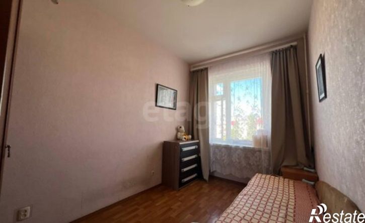 3-комн квартира Старый Оскол, микрорайон Дубрава, квартал 3, 10