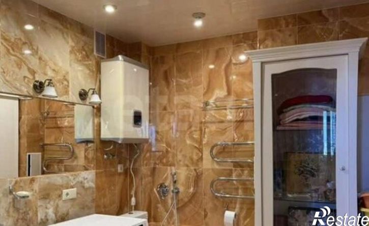 4-комн квартира Белгород, улица 5 Августа, 31