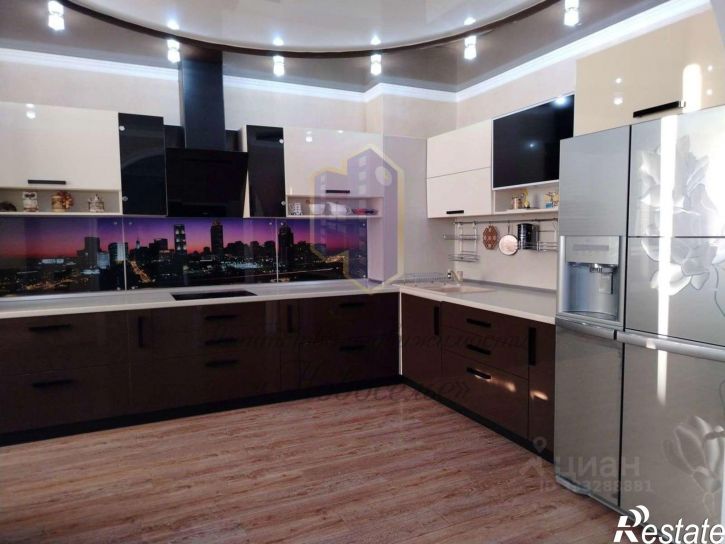 4-комн квартира Степной мкр,дом 16