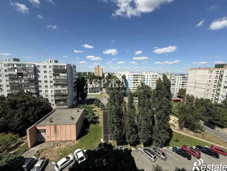 3-комн квартира Жукова мкр,дом 25