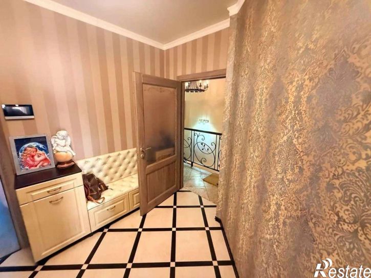 3-комн квартира Пражская улица, 5Б