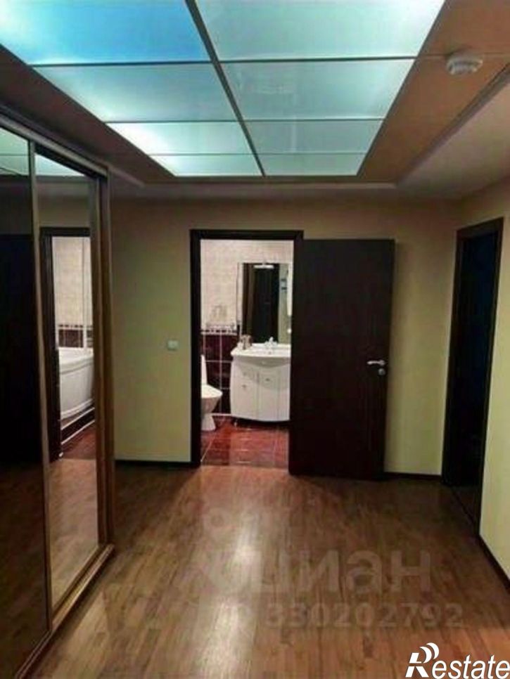 3-комн квартира Южный мкр,дом 4