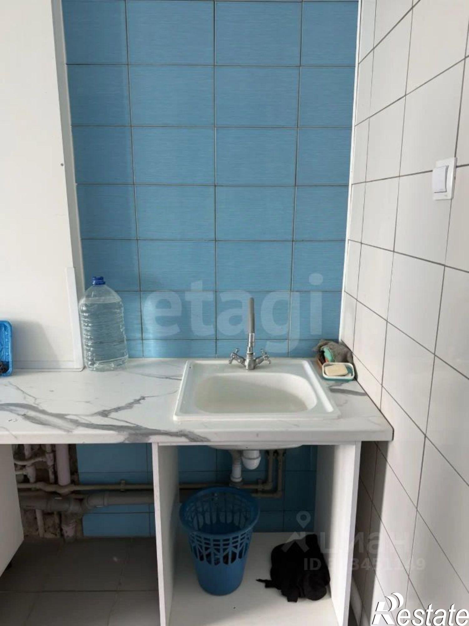 Купить комнату за 2 350 000 рублей на Белгородский район