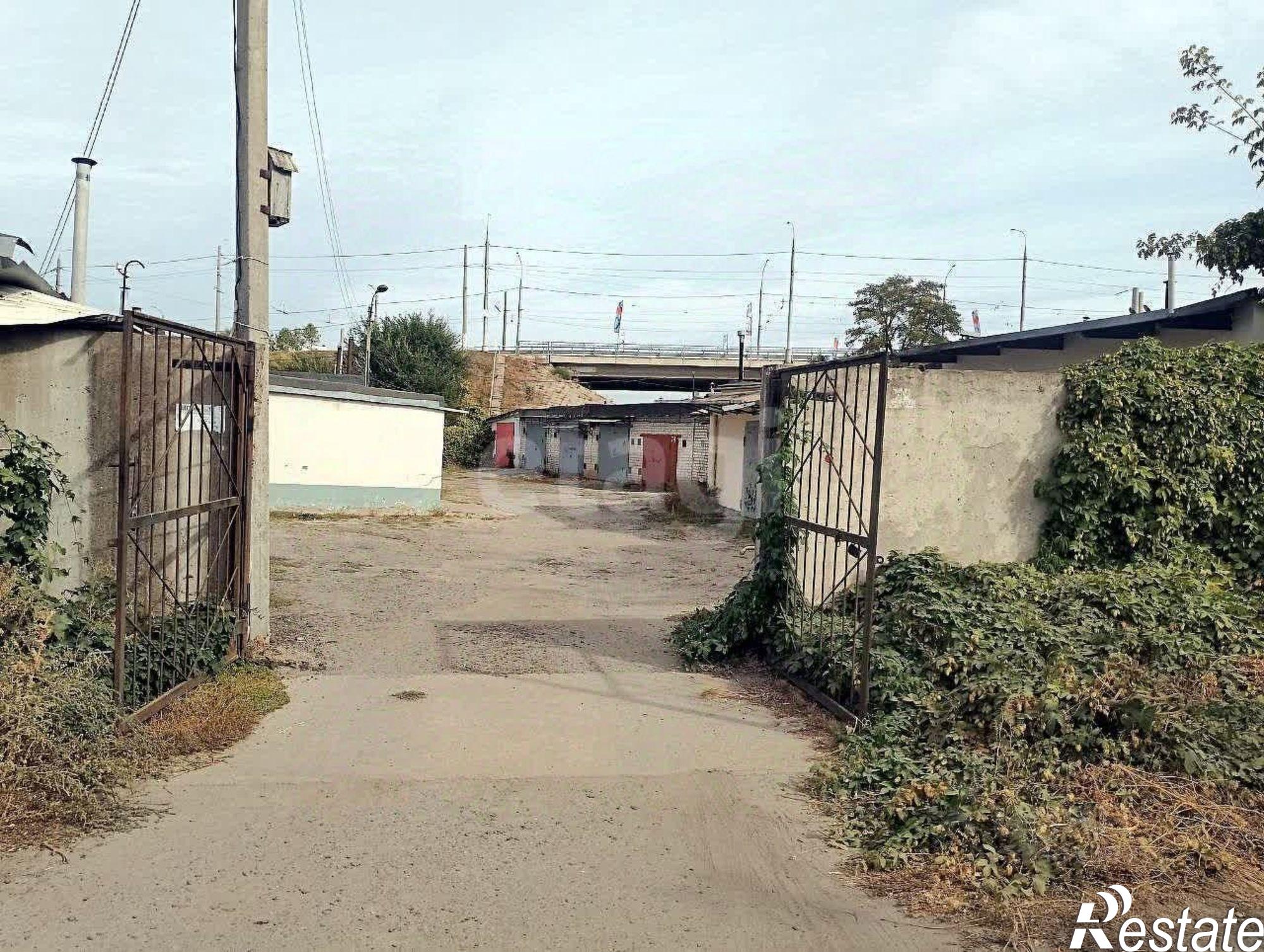 Купить гараж, место в паркинге за 1 836 430 рублей