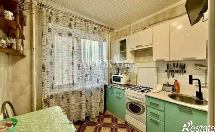 2-комн квартира Старый Оскол, микрорайон Молодогвардеец, 16А