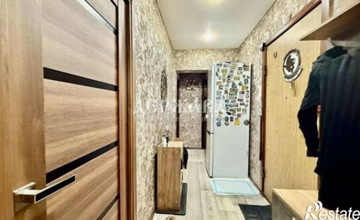 2-комн квартира Старый Оскол, микрорайон Молодогвардеец, 16А